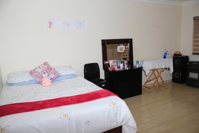 5 Bedroom Property for Sale in Nahoon Valley Park Eastern Cape